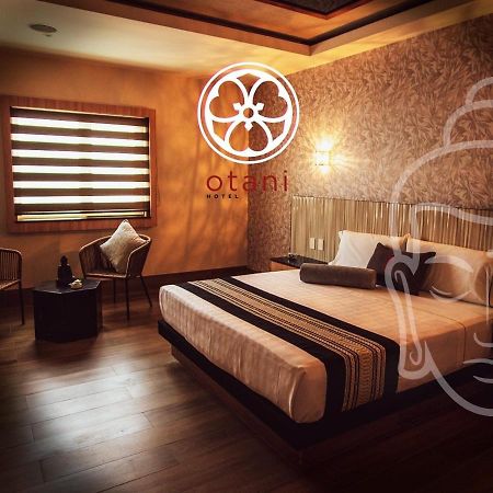Otani Hotel Boutique Леон Екстериор снимка