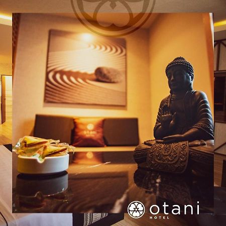 Otani Hotel Boutique Леон Екстериор снимка